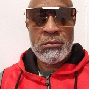 Meet your Posher, Rafael